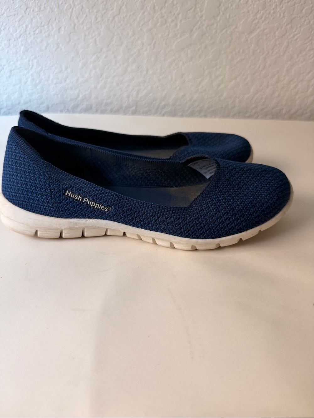 Hush Puppies Navy Knit Slip-On | White Sole Comfort Shoes Preowned